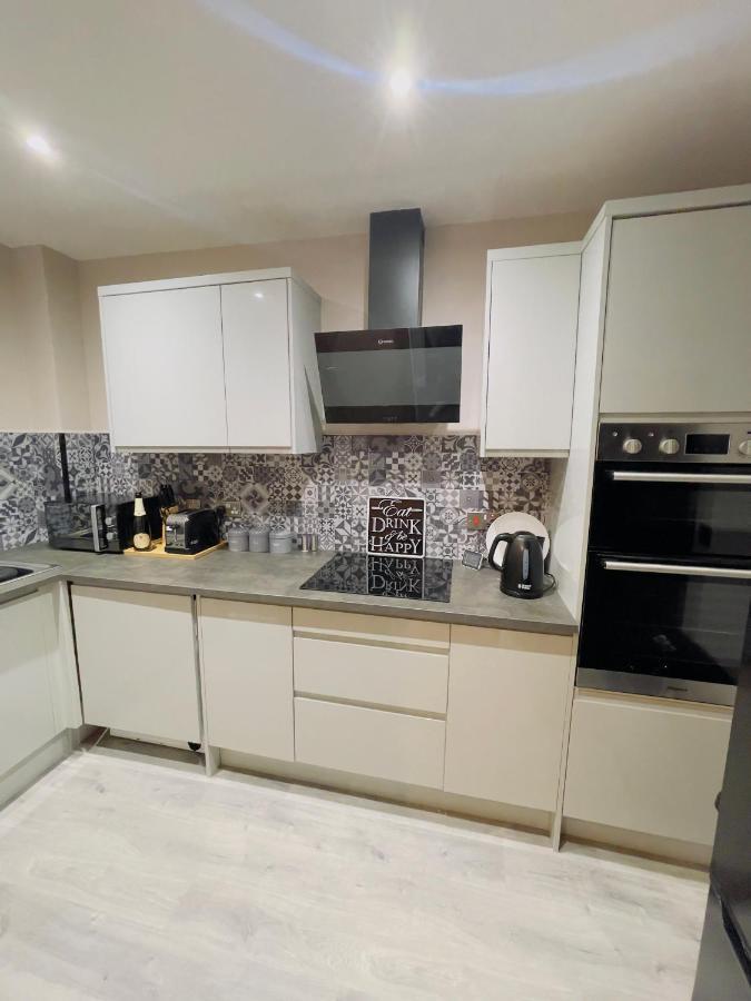 City Centre *Private Parking* York Bagian luar foto